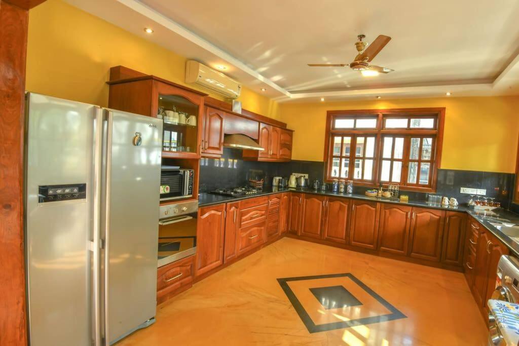 Villa Nazuri W Caretaker Candolim Dış mekan fotoğraf